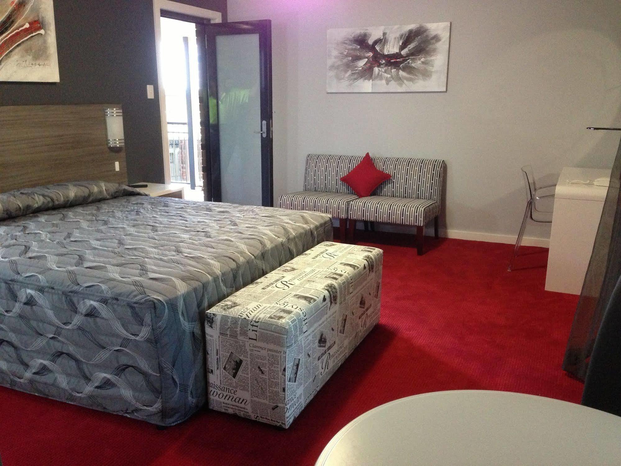 Cattlemans Country Motor Inn & Serviced Apartments Dubbo Exterior photo